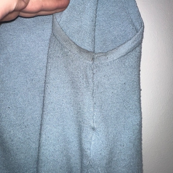 Kendall & Kylie Blue Cropped Tank Top - Picture 5 of 5